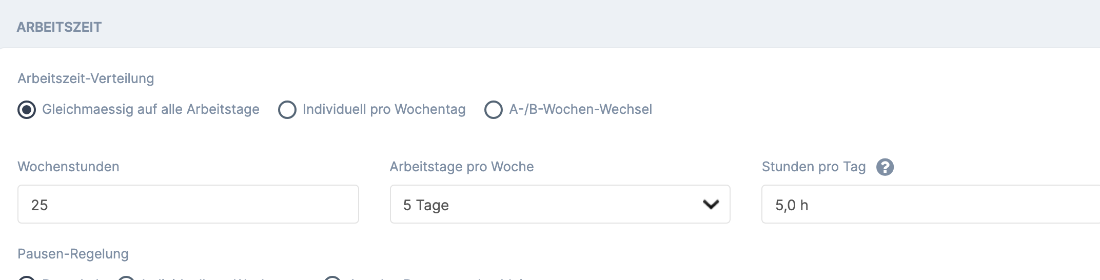 Bereich ARBEITSZEIT einer Person mit dem Feld Arbeitszeit-Verteilung , der markierten Option Gleichmaessig auf alle Arbeitstage und den Feldern Wochenstunden , Arbeitstage pro Woche und Stunden pro Tag